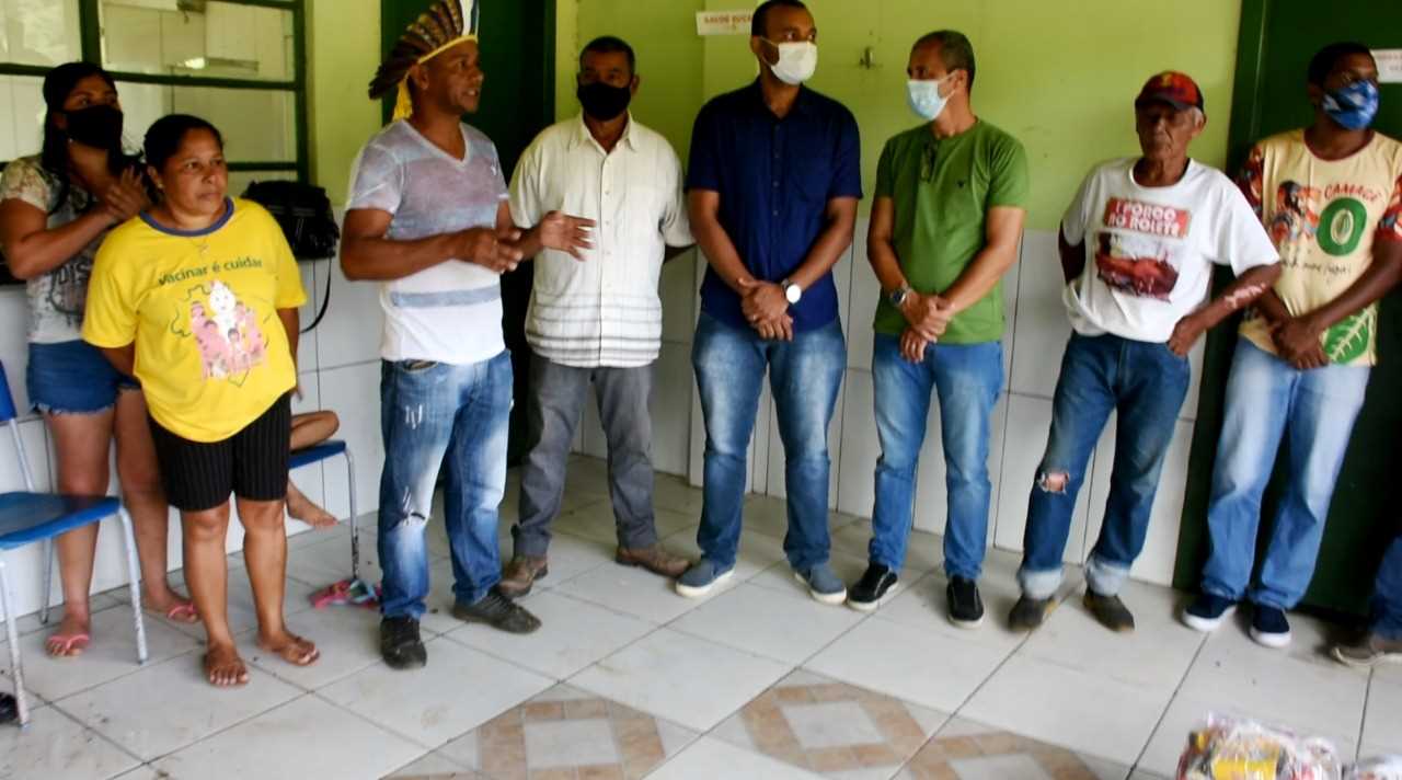 Camacã: Prefeitura realiza entrega de 243 cestas básicas na Aldeia Indígena do Panelão
